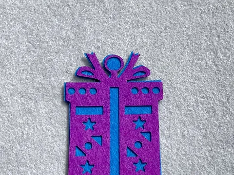 Аплікація з фетру <Подарунок>