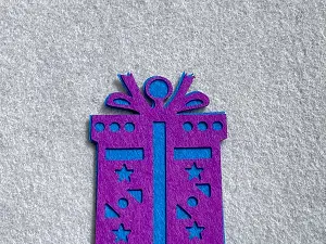 Аплікація з фетру <Подарунок>