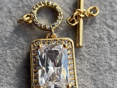 Застібка-тогла з підвіскою