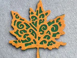 Аплікація з фетру <Лист>