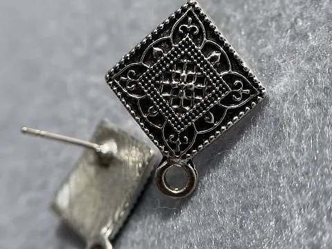 Швенза гвоздик