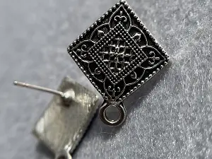 Швенза гвоздик