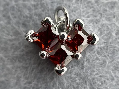 Подвеска  Milano