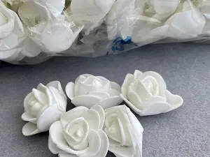 Троянди з фоамірана: 3,5-4см