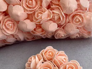 Розы из фоамирана: 3,5-4см