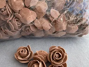 Троянди з фоамірана: 3,5-4см