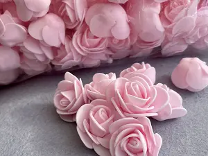 Троянди з фоамірана: 3,5-4см