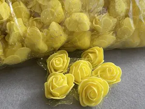 Троянди з фоамірана: 3,5-4см