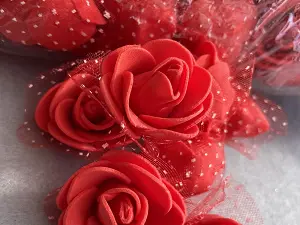 Троянди з фоамірана: 3,5-4см