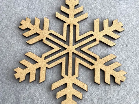 Підвіска з фанери