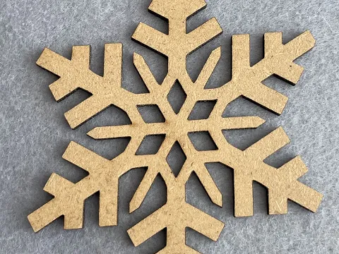 Підвіска з фанери