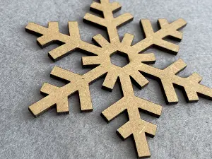 Підвіска з фанери