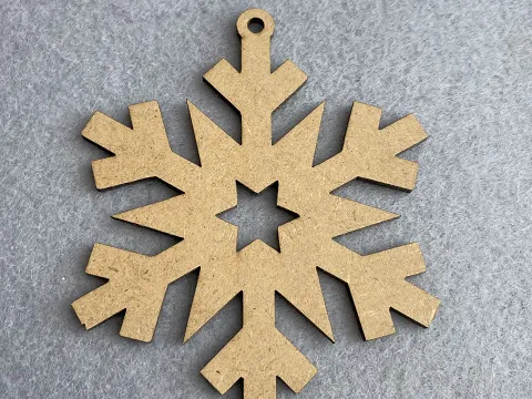 Підвіска з фанери