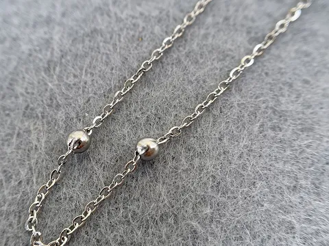 Ланцюг з фіксованими бусинами