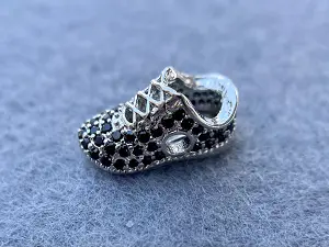 Намисто Кросівок