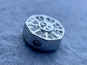 Намисто Інь Янь