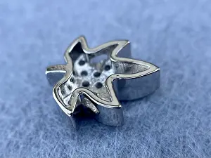 Бусина Листик