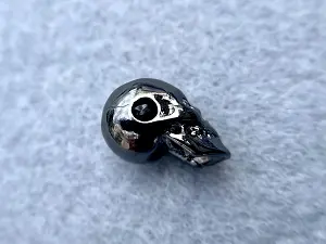 Бусина Череп