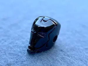 Бусина Залізна Людина