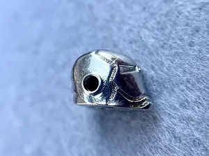 Бусина Залізна Людина