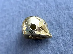 Бусина Залізна Людина