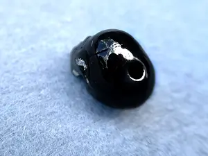 Бусина Череп