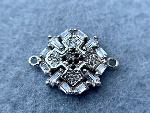 Конектор Milano