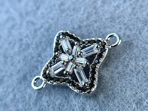 Конектор Milano