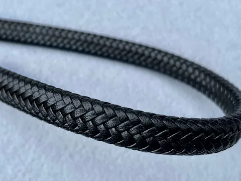 Шкіряний плоский шнур 12*7мм