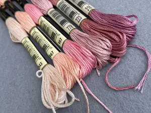 Нитки мулине СХС (аналог ДМС)