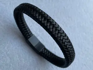 Браслет зі шкіри