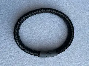 Браслет зі шкіри