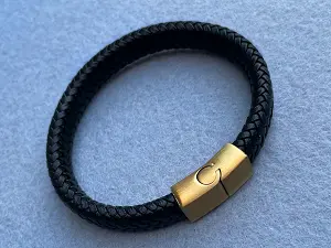 Браслет зі шкіри