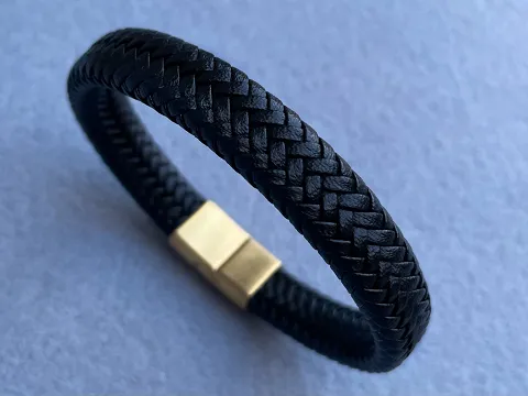 Браслет зі шкіри