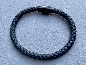 Браслет из кожи