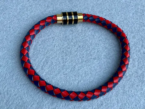 Браслет зі шкіри