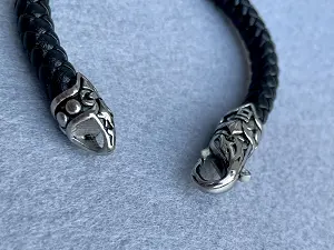 Браслет зі шкіри