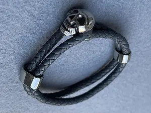 Браслет зі шкіри
