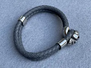 Браслет из кожи