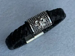 Браслет зі шкіри