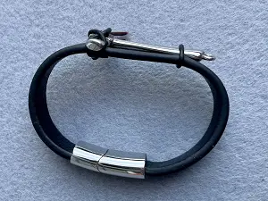 Браслет зі шкіри