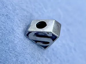 Бусіна Супермен