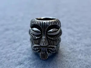 Бусина Тотем