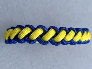 Браслет із паракорду