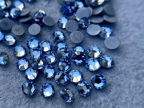 Клейові стрази Swarovski (HotFix) ss 16 /100шт