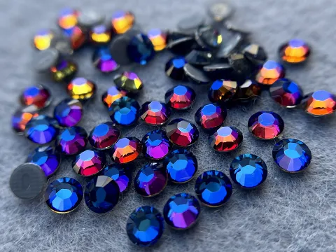 Клейові стрази Swarovski (HotFix) ss 16 /100шт