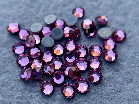 Клейові стрази Swarovski (HotFix) ss 6 /100шт