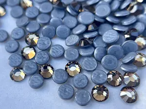 Клейові стрази Swarovski (HotFix) ss 10 /100шт