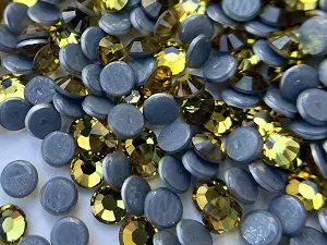 Клейові стрази Swarovski (HotFix) ss 10 /100шт