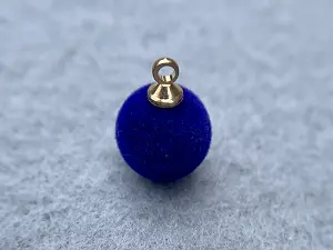 Підвіска "Куля-велюр"